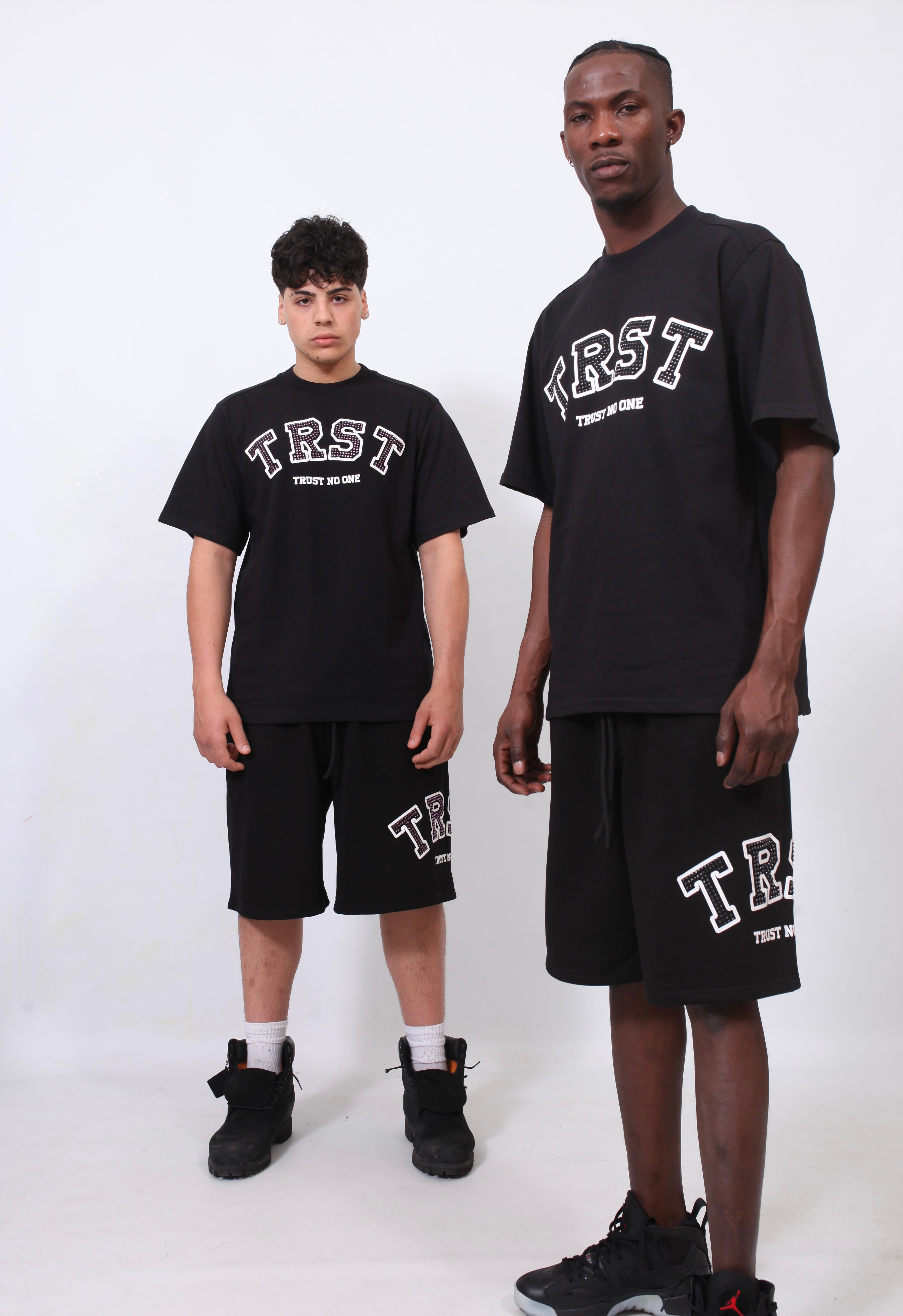 T-shirt TRST strass